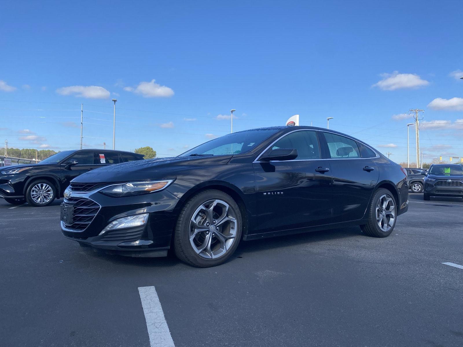 2022 Chevrolet Malibu 1LT photo 3