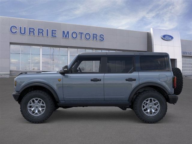 2025 Ford Bronco Badlands photo 2