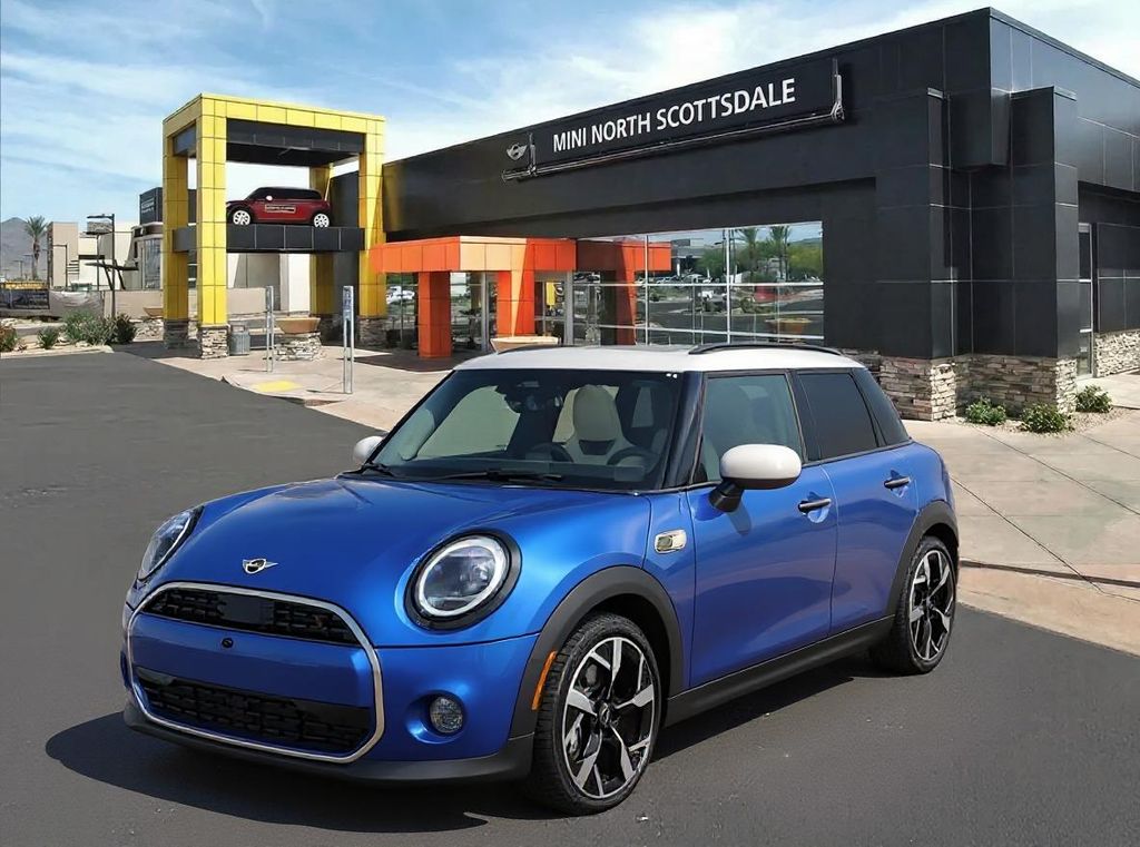 2026 MINI Hardtop 4 Door S's photo