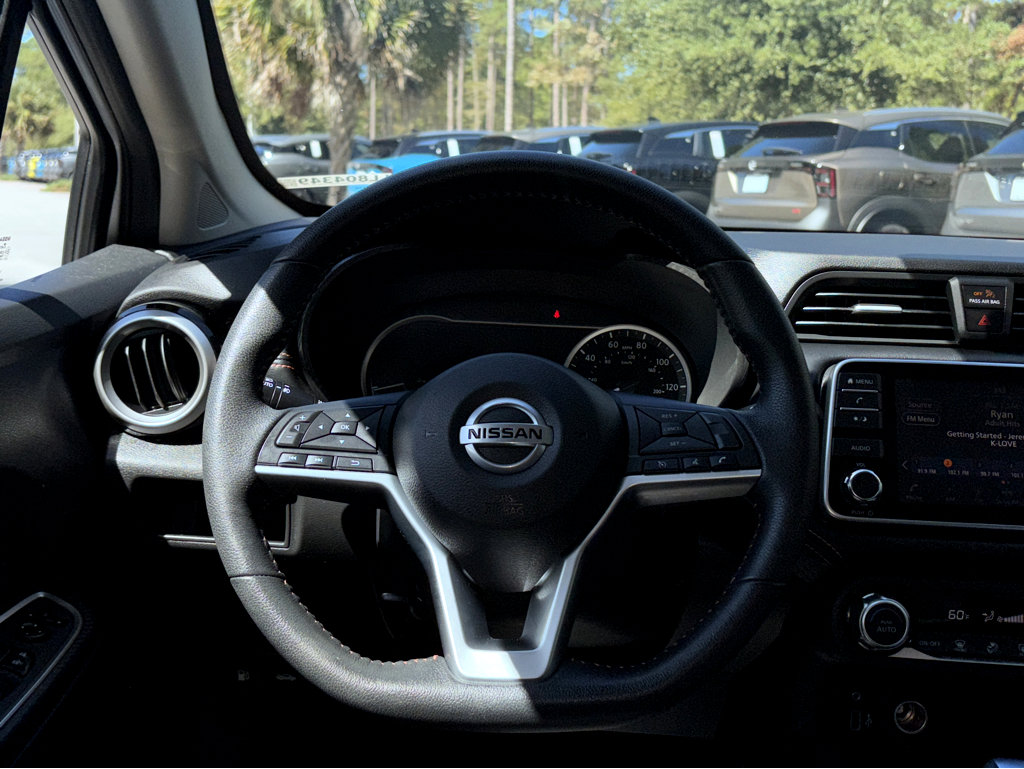 2020 Nissan Versa 1.6 SR photo 13