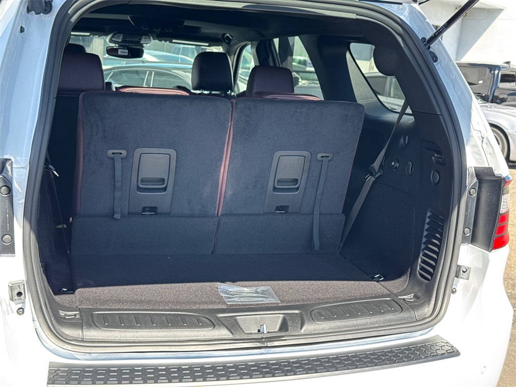 2025 Dodge Durango R/T Plus photo 13