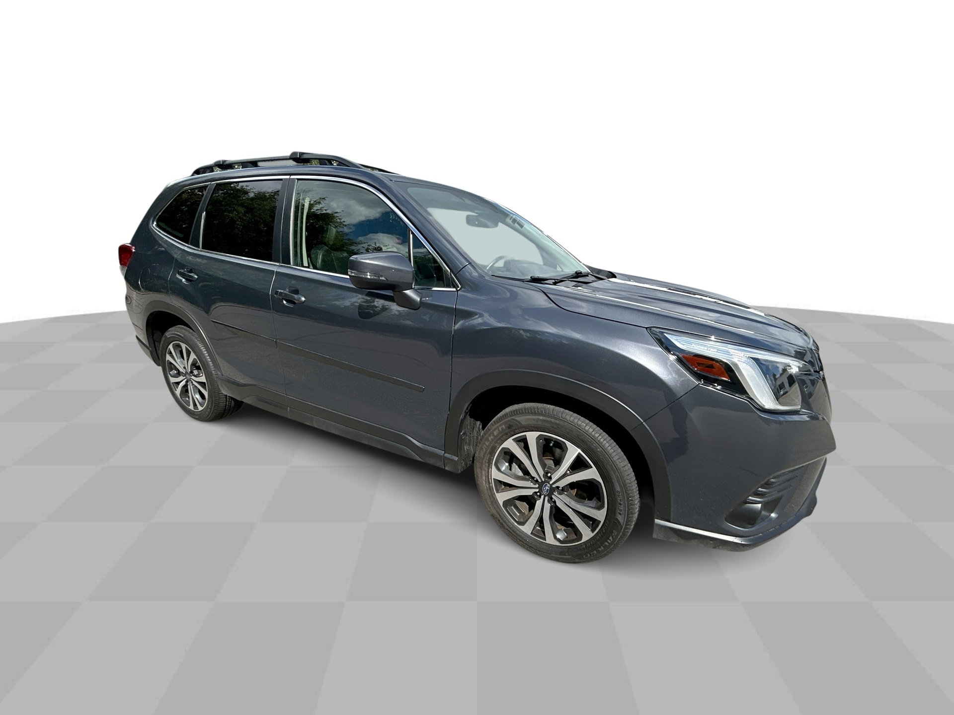 2022 Subaru Forester Limited photo 2