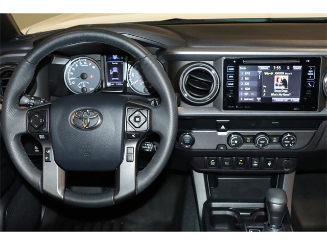 2019 Toyota Tacoma SR5 photo 15