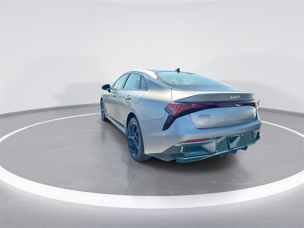 2026 Kia K5 GT-Line photo 6