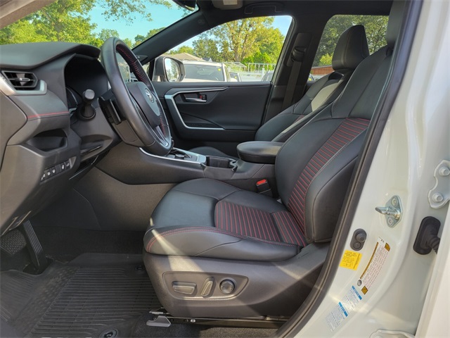 2022 Toyota RAV4 Prime XSE photo 18