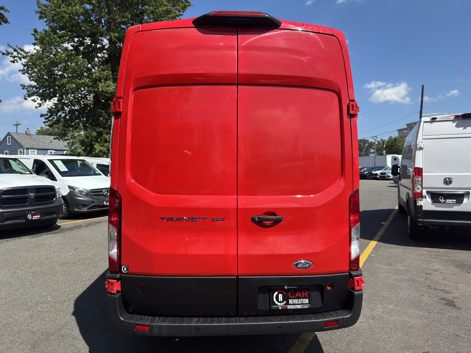 2020 Ford Transit photo 4
