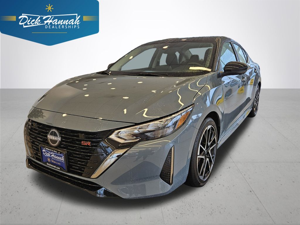 2025 Nissan Sentra SR's photo