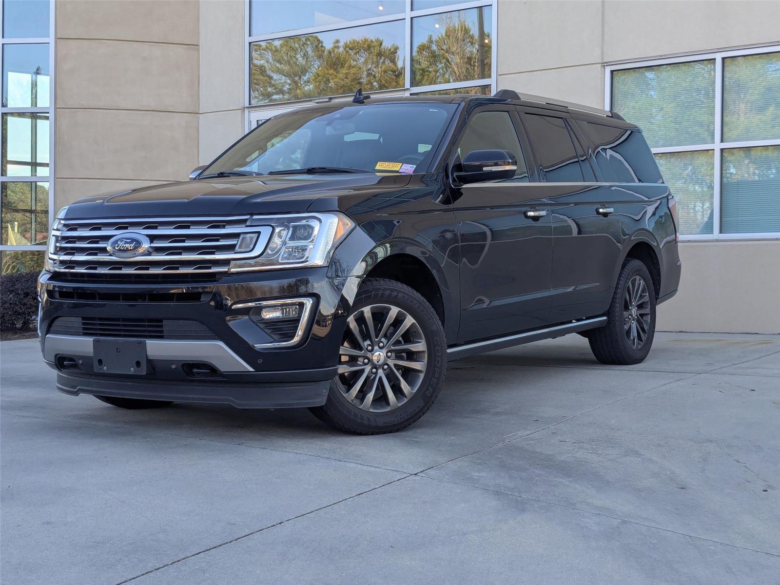 2019 Ford Expedition Limited's photo