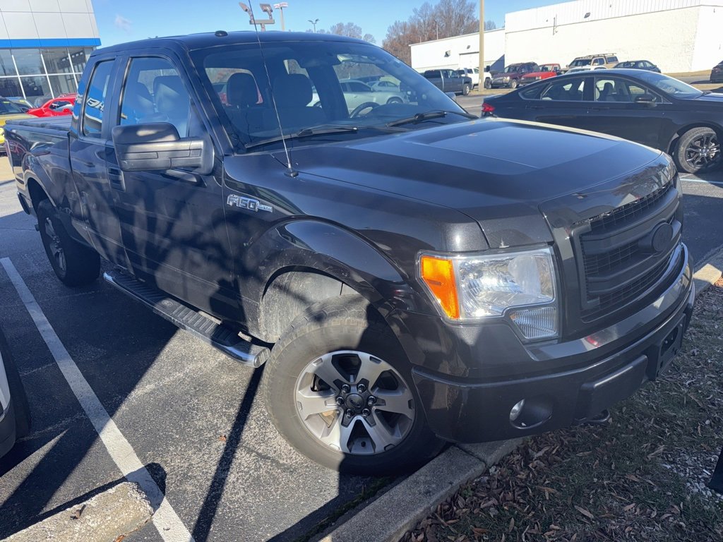2014 Ford F-150 STX photo 2