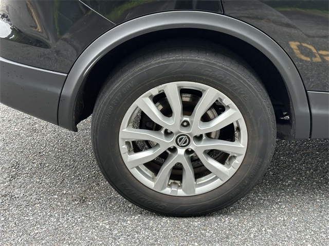 2021 Nissan Rogue Sport SV photo 10