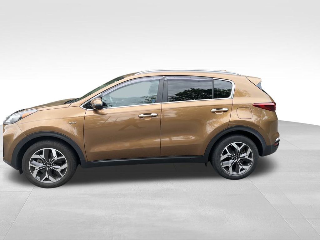 2021 Kia Sportage EX photo 4