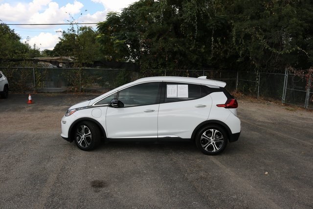 2020 Chevrolet Bolt EV Premier photo 2