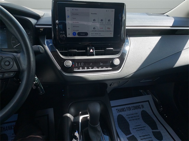 2024 Toyota Corolla LE photo 15
