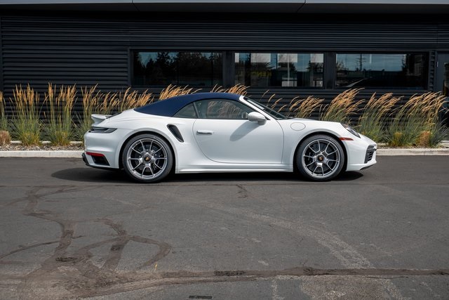 2025 Porsche 911 Turbo S Cabriolet photo 35