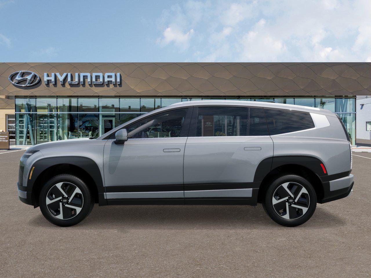 2026 Hyundai Ioniq SE photo 3