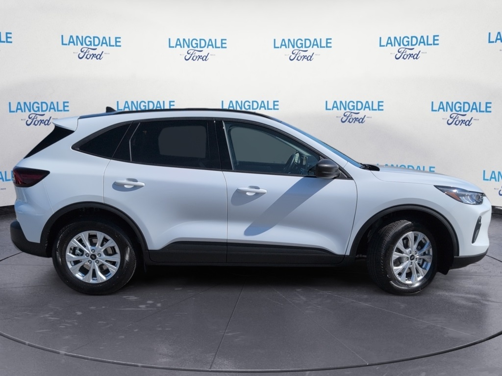 2026 Ford Escape Active photo 3