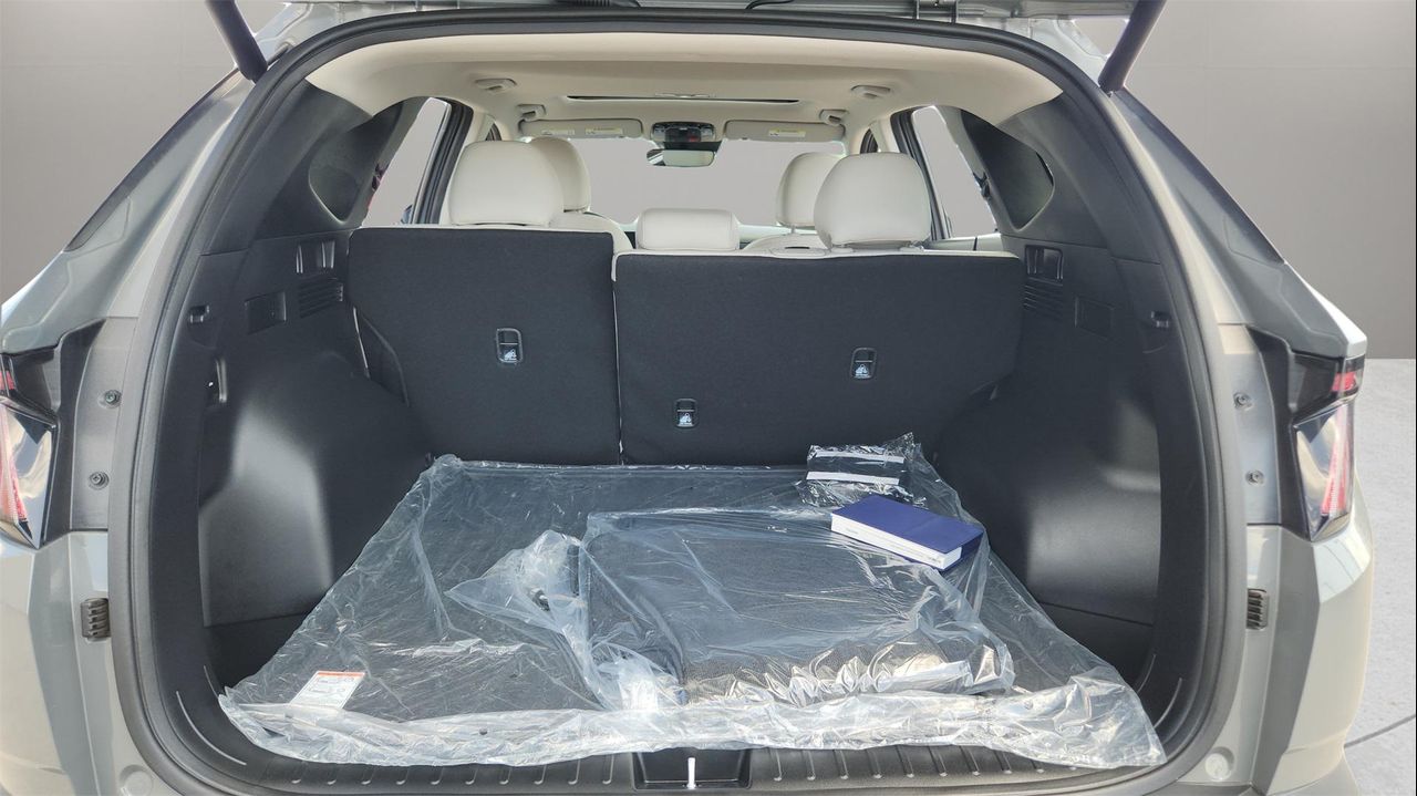 2025 Hyundai Tucson SEL Convenience photo 24