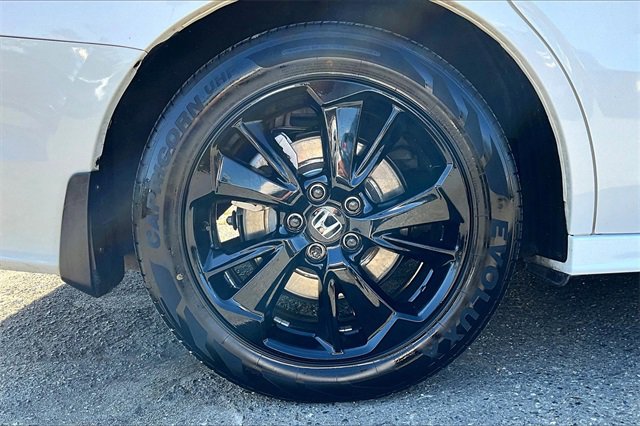 2023 Honda Odyssey Sport photo 8