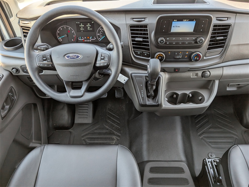 2025 Ford Transit Cargo Van photo 4