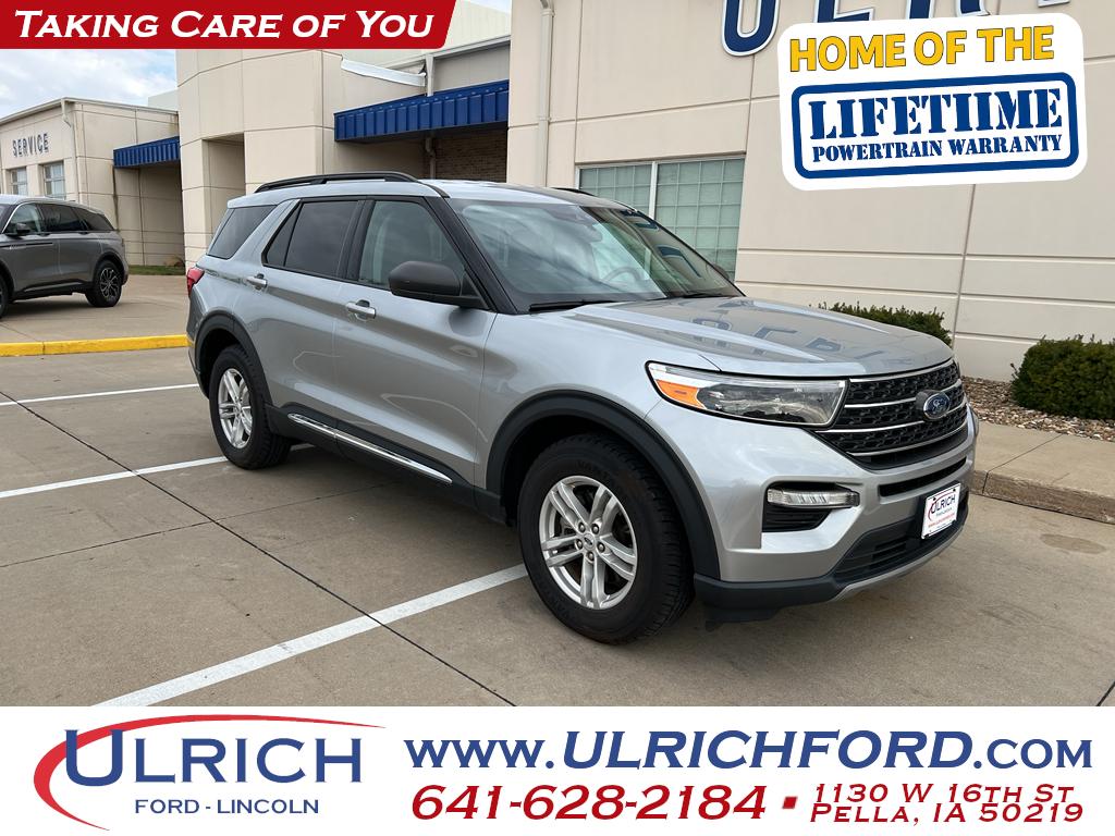 2023 Ford Explorer XLT's photo