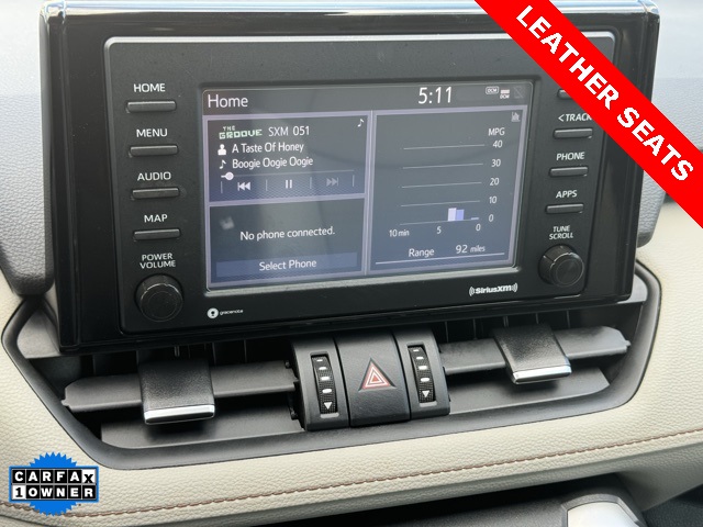2020 Toyota RAV4 XLE Premium photo 20