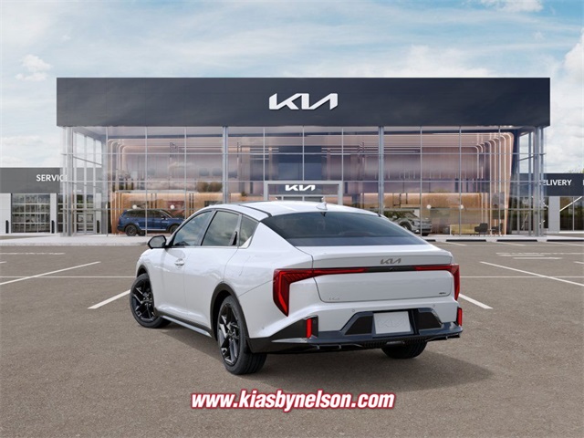 2025 Kia K4 GT-Line Turbo photo 2