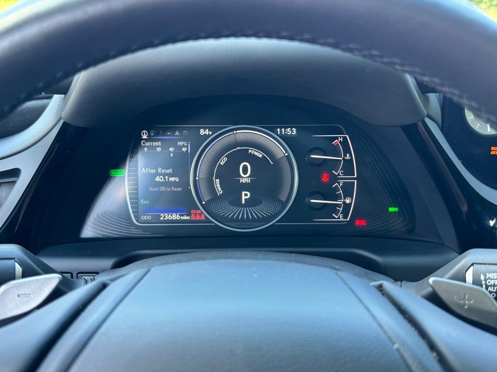 2023 Lexus ES 300h photo 25