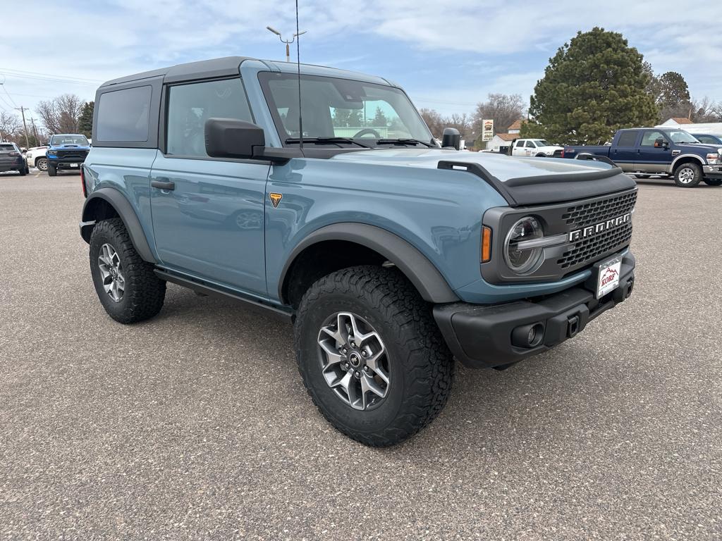 2022 Ford Bronco Badlands photo 4