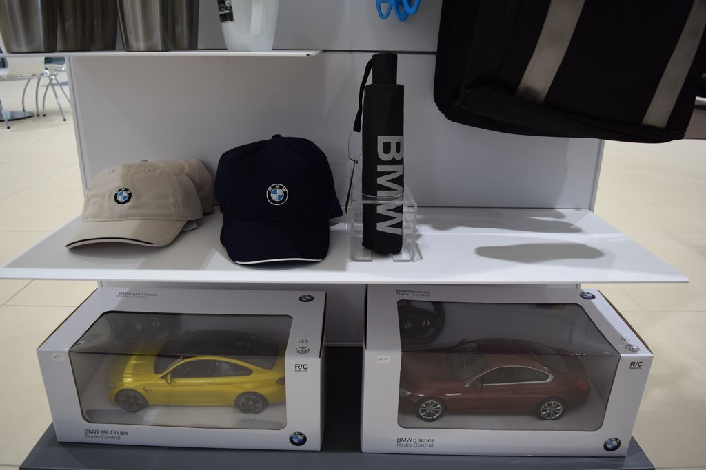 2025 Bmw 330i xDrive Sedan photo 38