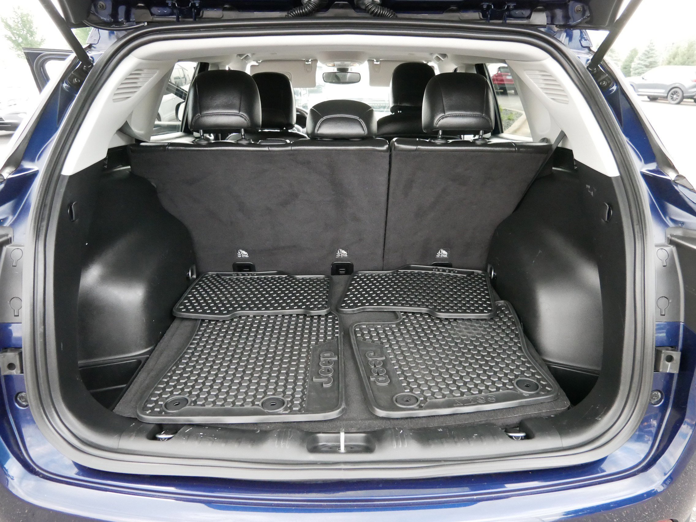 2018 Jeep Compass Latitude photo 17