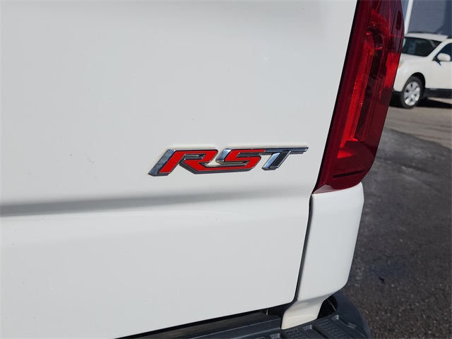 2022 Chevrolet Silverado 1500 RST photo 4