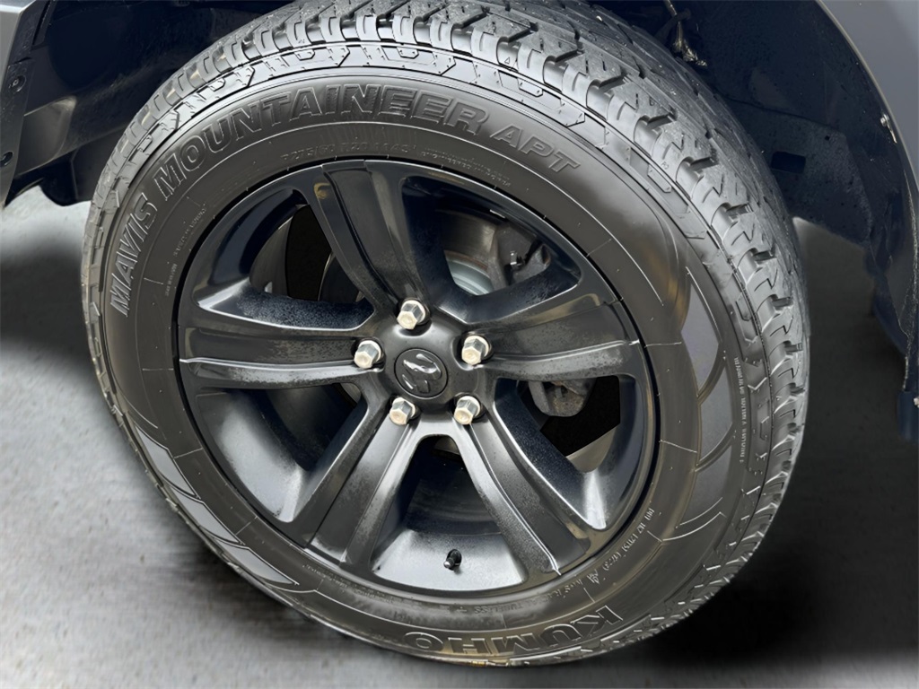 2021 Ram 1500 Classic Warlock photo 27