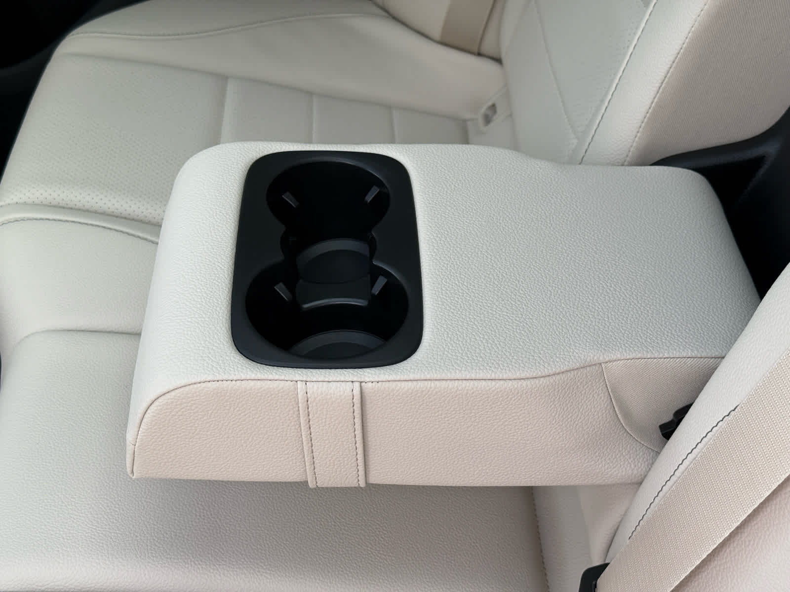 2026 Mercedes Benz GLE 350 4MATIC photo 29