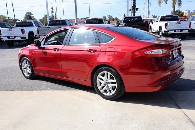 2013 Ford Fusion SE photo 4
