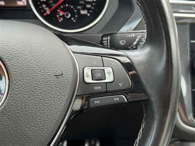 2021 Volkswagen Tiguan SE R-Line Black photo 22