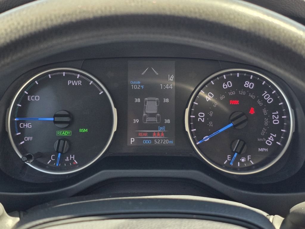 2022 Toyota RAV4 Hybrid LE photo 10