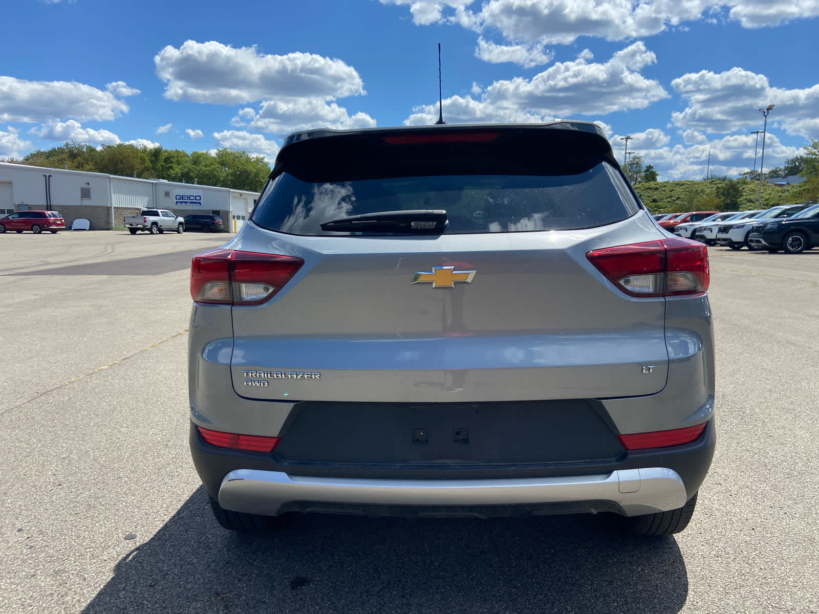 2023 Chevrolet Trailblazer LT photo 4