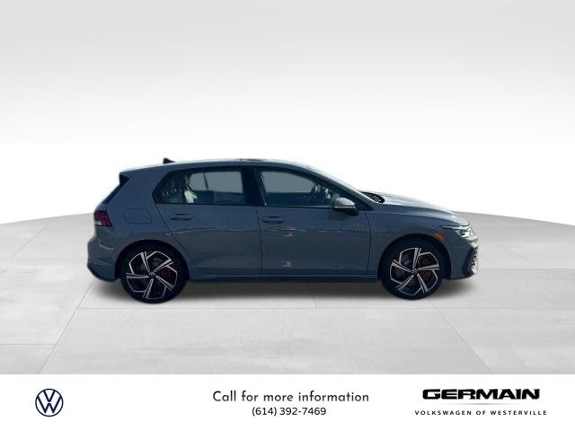 2025 Volkswagen Golf GTI SE photo 4