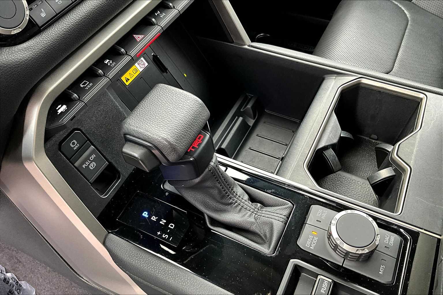 2022 Toyota Tundra Limited Double Cab photo 16