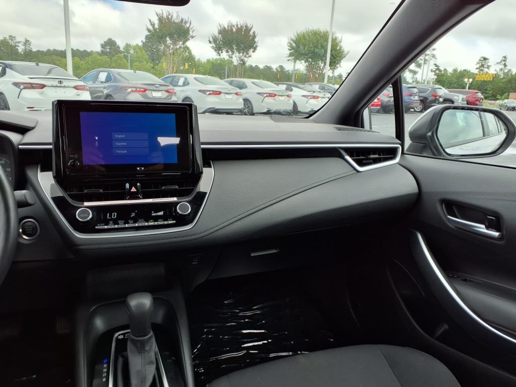 2024 Toyota Corolla SE photo 14