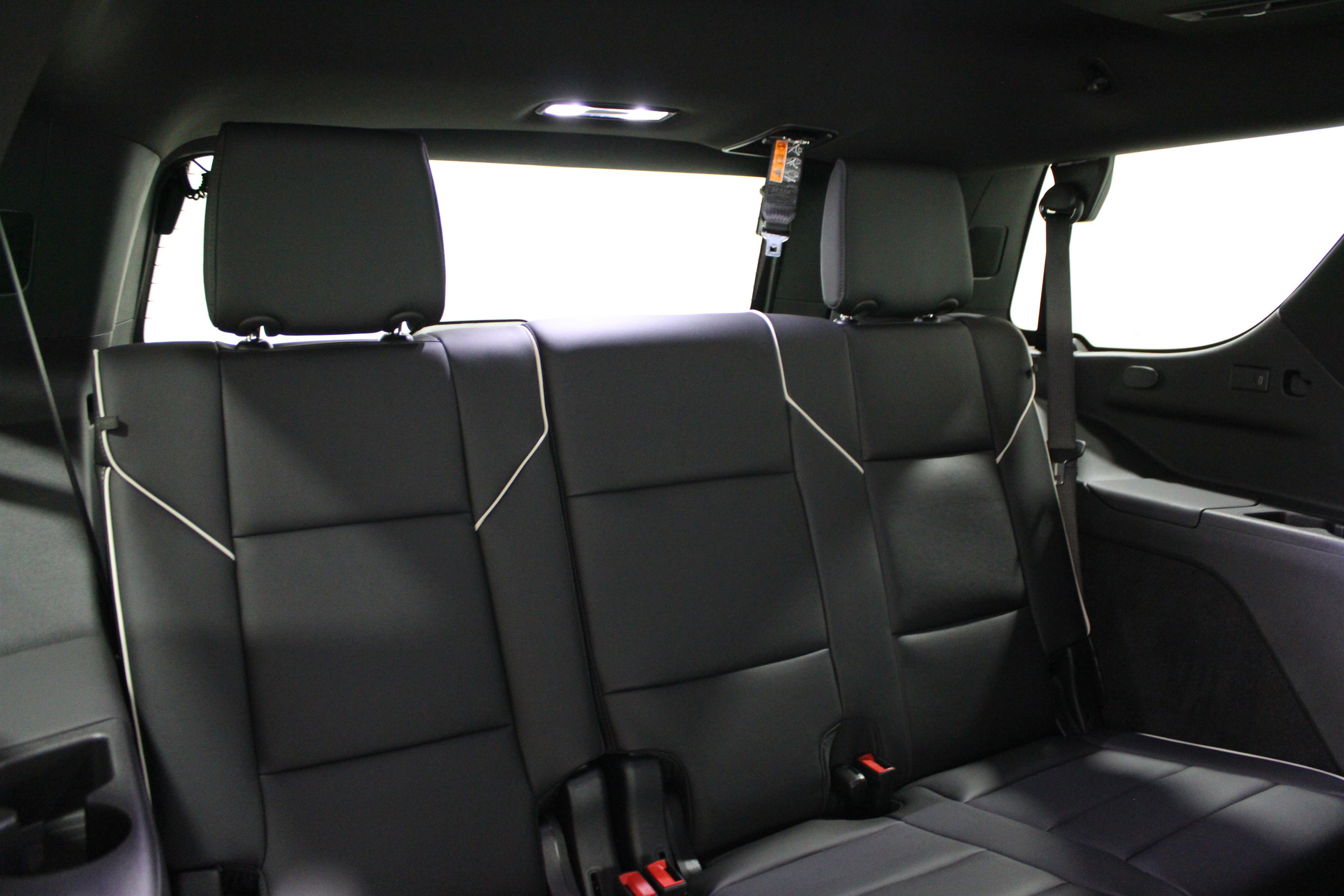 2025 Cadillac Escalade Premium Luxury photo 28