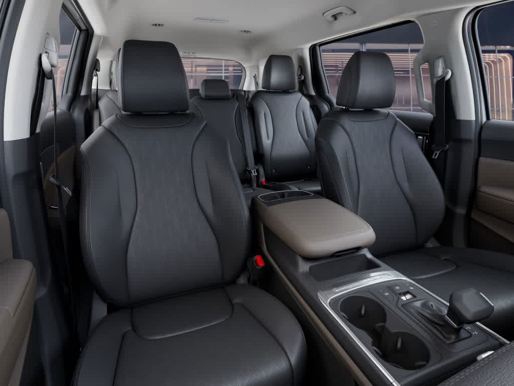 2026 Kia Carnival LXS photo 14