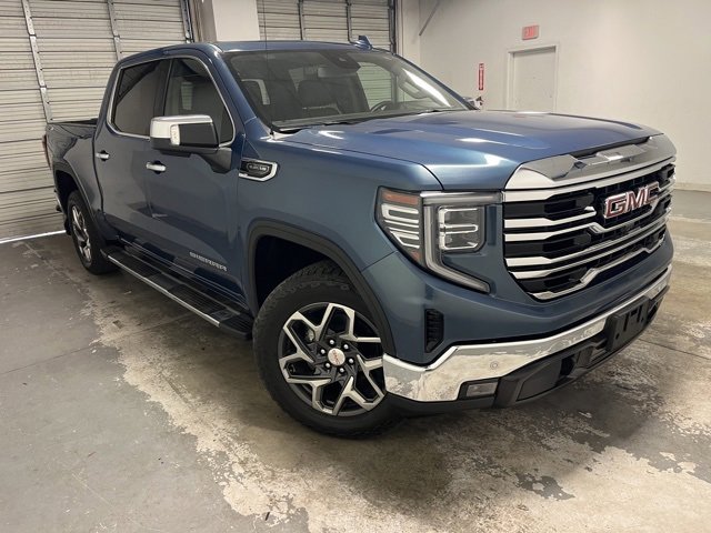 2024 GMC Sierra 1500 SLT's photo