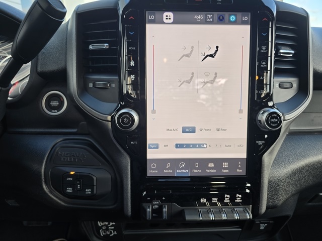 2026 Ram 2500 Tradesman photo 14