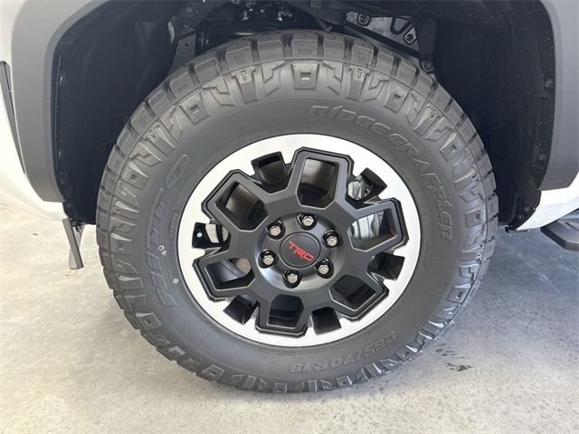 2025 Toyota 4Runner TRD photo 9