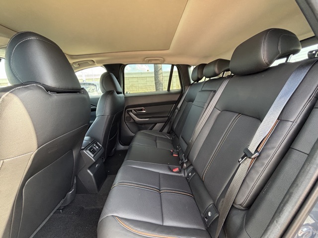 2025 Mazda CX-50 Premium Plus photo 17
