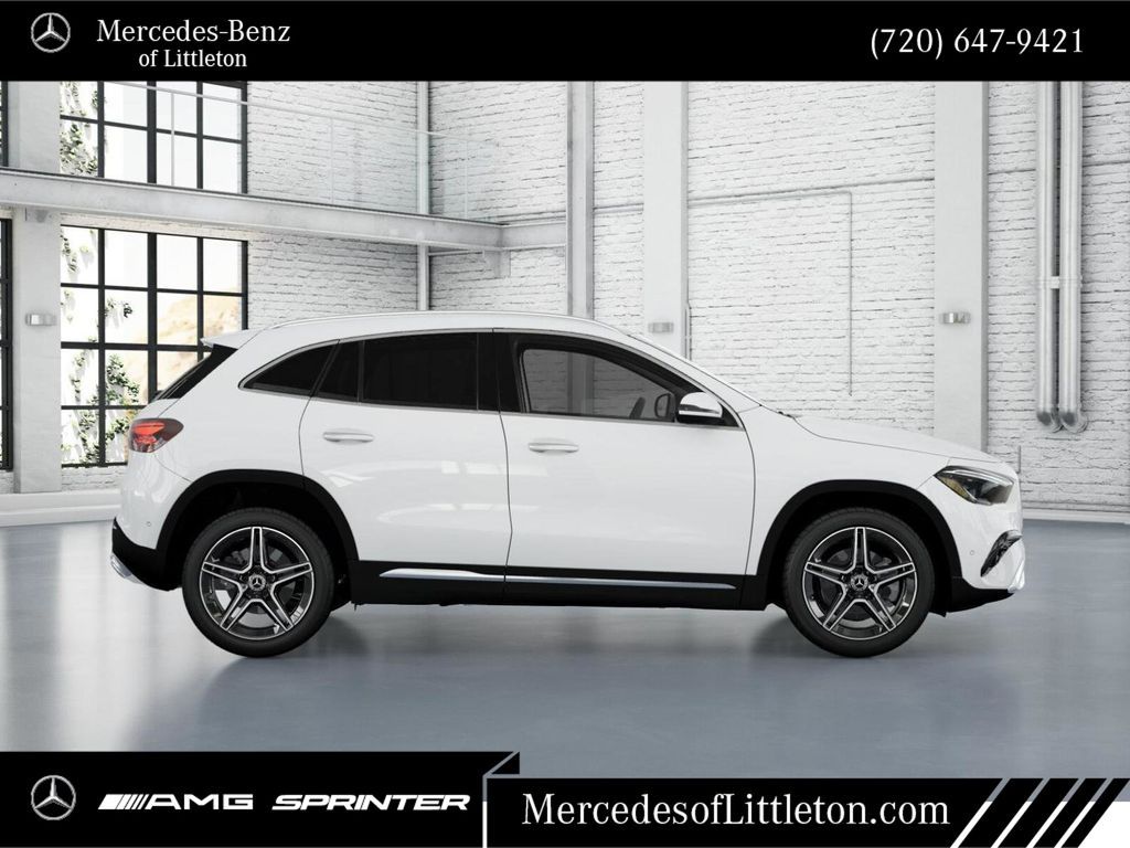 2026 Mercedes Benz GLA 250 4MATIC photo 2