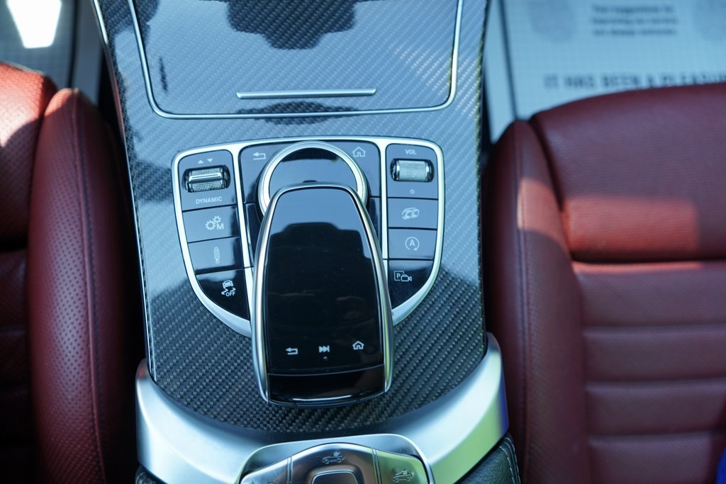2020 Mercedes Benz C 43 AMG photo 36