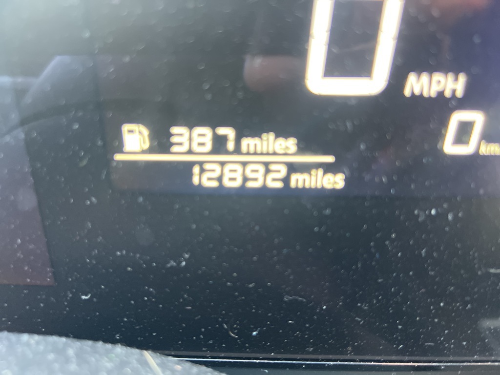 2025 NISSAN KICKS MPV - Image 9