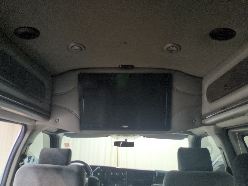 2012 Chevrolet Express Cargo 1500 photo 15